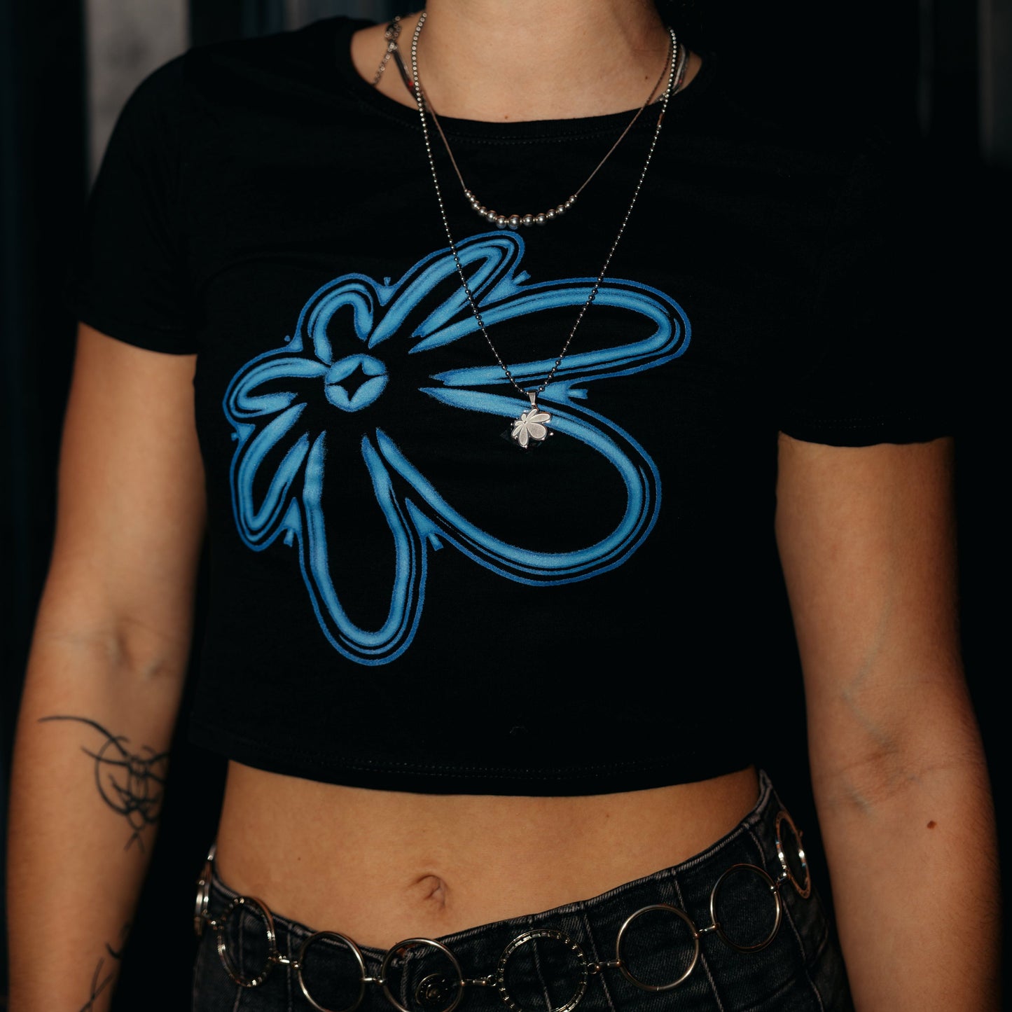 Cropped Daisy Chain Baby Tee