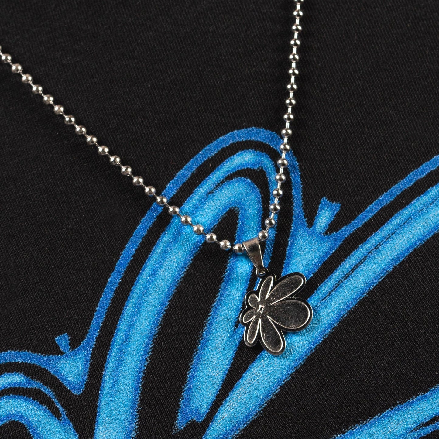 The Mini Daisy Chain